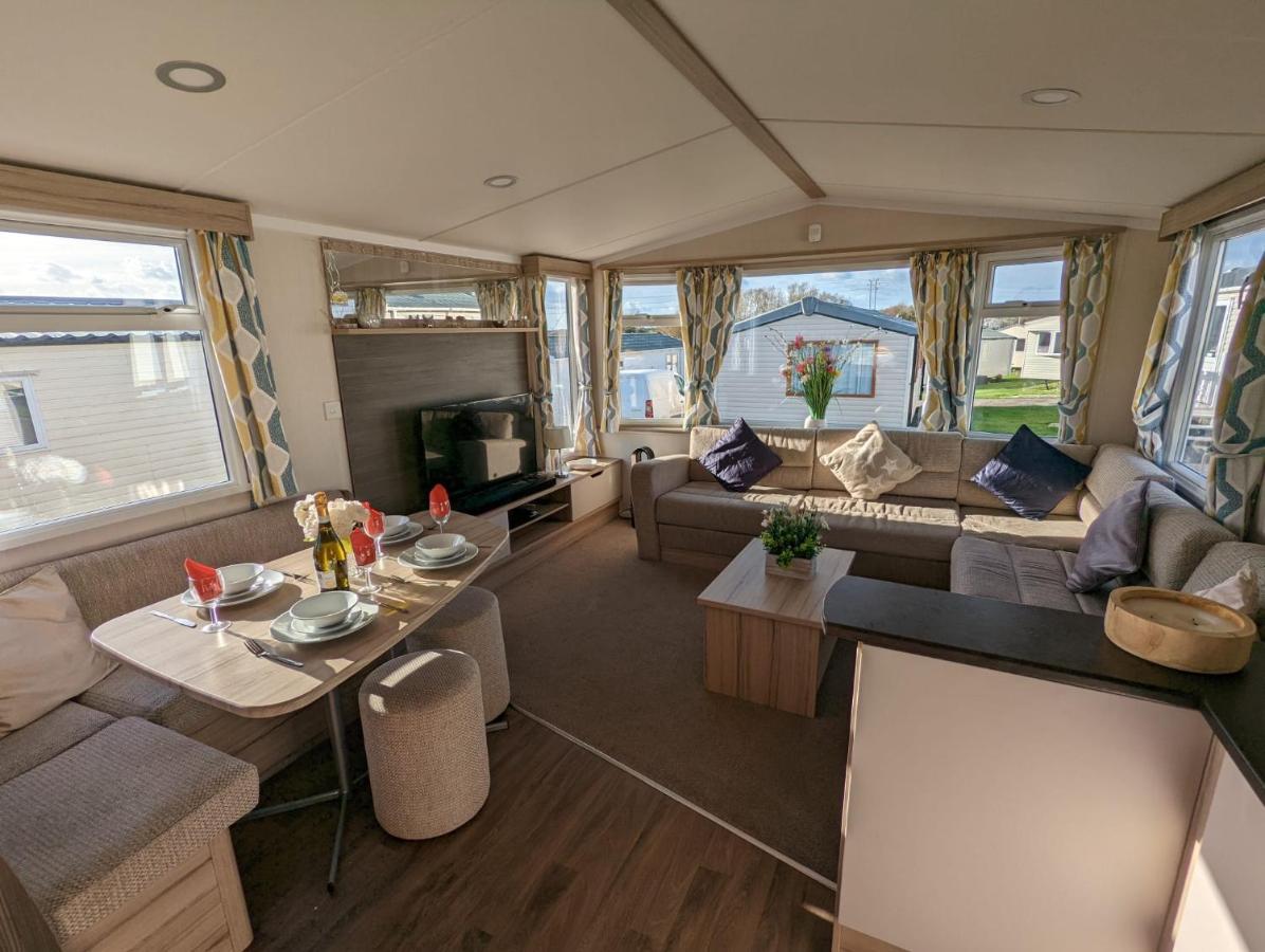 מלון Sleeps 6 Modern And Bright Caravan Littlesea Haven וויימות' מראה חיצוני תמונה